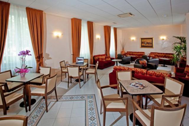 Albergo Vittoria Salsomaggiore Terme Buitenkant foto